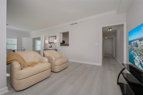 Copropriété à vendre à Sarasota, Floride: 2 chambres, 100.8 m2 № 2396738 - photo 5