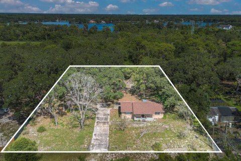 House in Casselberry, Florida 3 bedrooms, 107.02 sq.m. № 1879740 - photo 19