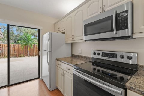 Touwnhouse à louer à Jupiter, Floride: 2 chambres, 110.37 m2 № 2439304 - photo 22