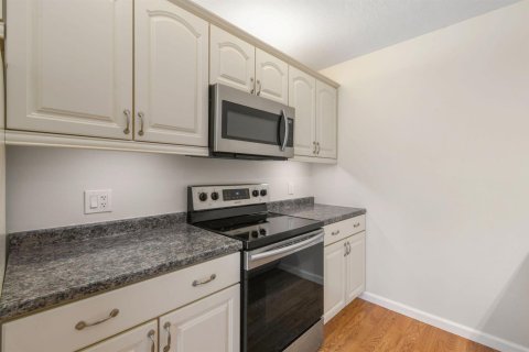 Touwnhouse à louer à Jupiter, Floride: 2 chambres, 110.37 m2 № 2439304 - photo 18