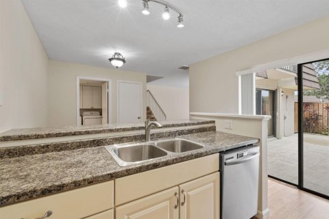Touwnhouse à louer à Jupiter, Floride: 2 chambres, 110.37 m2 № 2439304 - photo 21