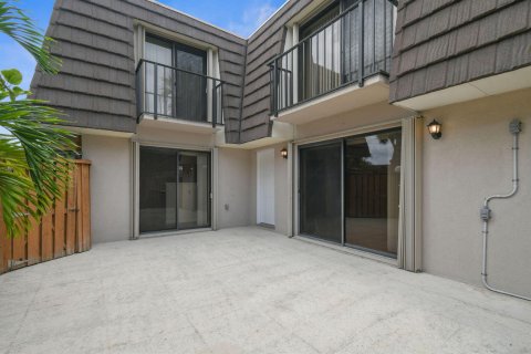 Touwnhouse à louer à Jupiter, Floride: 2 chambres, 110.37 m2 № 2439304 - photo 5