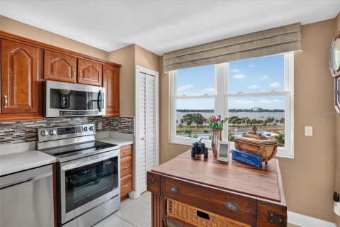 Copropriété à vendre à South Pasadena, Floride: 2 chambres, 127.74 m2 № 2399229 - photo 12