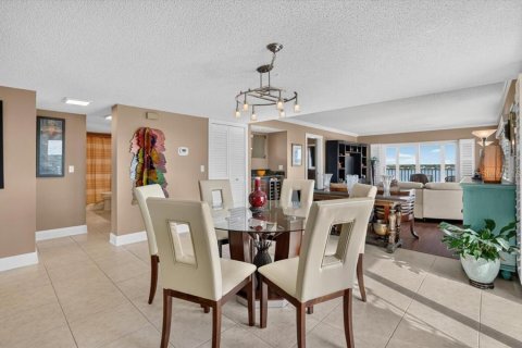 Copropriété à vendre à South Pasadena, Floride: 2 chambres, 127.74 m2 № 2399229 - photo 17