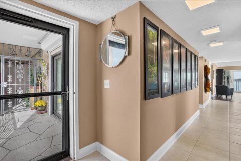 Copropriété à vendre à South Pasadena, Floride: 2 chambres, 127.74 m2 № 2399229 - photo 9
