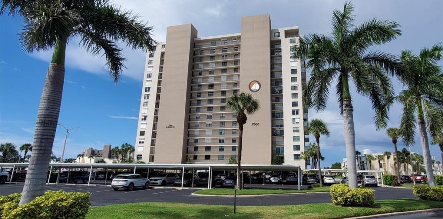 Condo à South Pasadena, Floride, 2 chambres  № 2399229