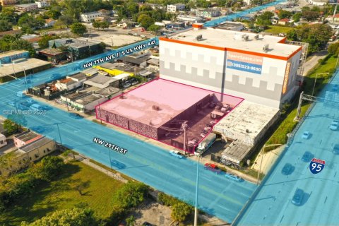 Immobilier commercial à Miami, Floride № 2002618