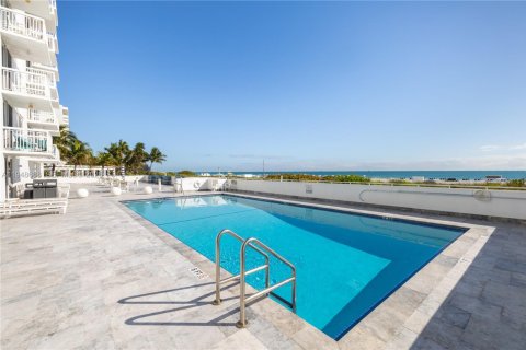 Купить кондоминиум в Майами-Бич, Флорида 1 спальня, 60.85м2, № 2005006 - фото 23