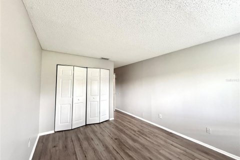 Adosado en alquiler en Casselberry, Florida, 2 dormitorios, 104.61 m2 № 2116397 - foto 5