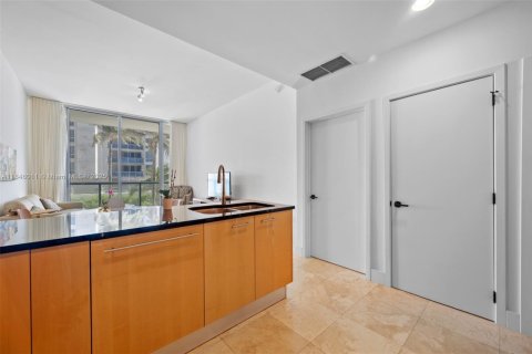 Condominio en venta en Miami Beach, Florida, 1 dormitorio, 80.92 m2 № 1846234 - foto 12