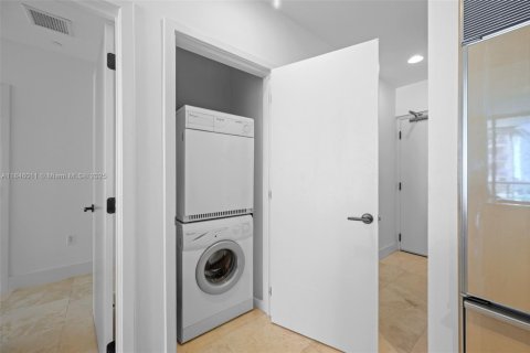 Condominio en venta en Miami Beach, Florida, 1 dormitorio, 80.92 m2 № 1846234 - foto 13