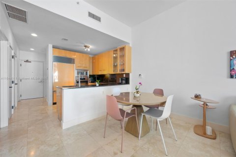 Condominio en venta en Miami Beach, Florida, 1 dormitorio, 80.92 m2 № 1846234 - foto 9