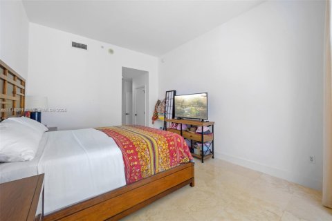 Condominio en venta en Miami Beach, Florida, 1 dormitorio, 80.92 m2 № 1846234 - foto 16