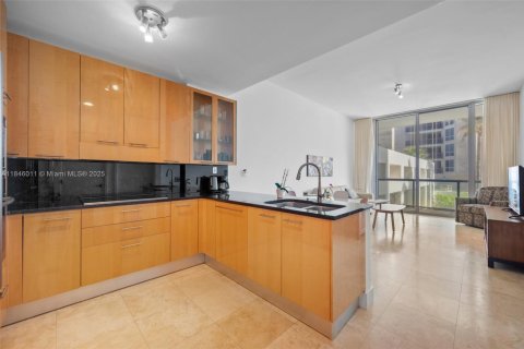 Condominio en venta en Miami Beach, Florida, 1 dormitorio, 80.92 m2 № 1846234 - foto 4
