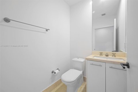 Condominio en venta en Miami Beach, Florida, 1 dormitorio, 80.92 m2 № 1846234 - foto 19
