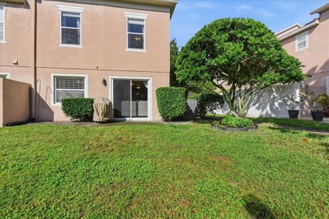 Townhouse in Oviedo, Florida 3 bedrooms, 173.91 sq.m. № 2406278 - photo 23