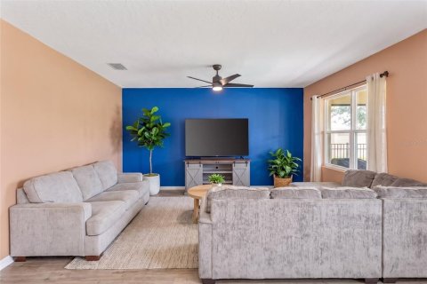 Casa en venta en DeBary, Florida, 3 dormitorios, 158.49 m2 № 2408540 - foto 5