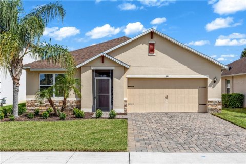 Casa en DeBary, Florida 3 dormitorios, 158.49 m2 № 2408540