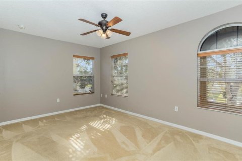 House in Kissimmee, Florida 3 bedrooms, 237.83 sq.m. № 1816081 - photo 12