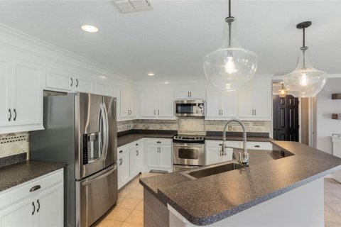 House in Kissimmee, Florida 3 bedrooms, 237.83 sq.m. № 1816081 - photo 5