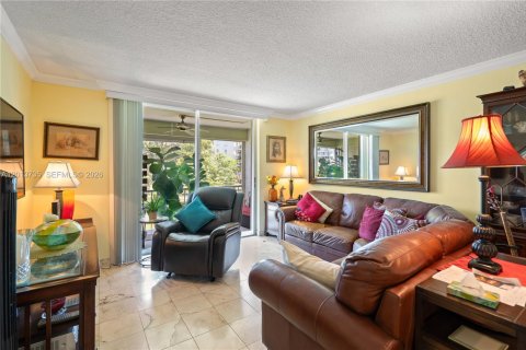 Copropriété à louer à Aventura, Floride: 1 chambre, 71.35 m2 № 2076484 - photo 10