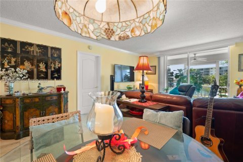 Copropriété à louer à Aventura, Floride: 1 chambre, 71.35 m2 № 2076484 - photo 9