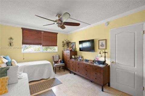 Copropriété à louer à Aventura, Floride: 1 chambre, 71.35 m2 № 2076484 - photo 14