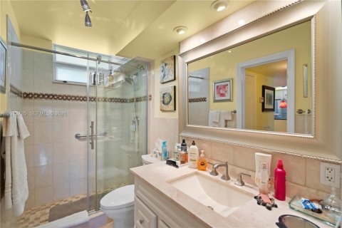 Copropriété à louer à Aventura, Floride: 1 chambre, 71.35 m2 № 2076484 - photo 17