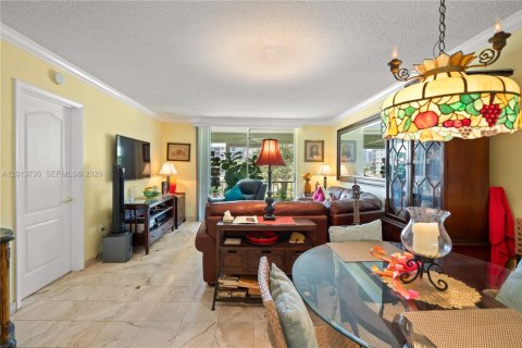 Copropriété à louer à Aventura, Floride: 1 chambre, 71.35 m2 № 2076484 - photo 7