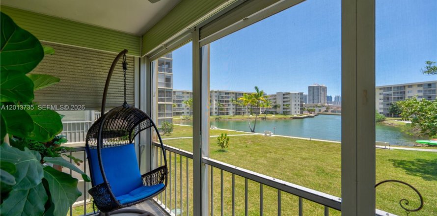 Condo à Aventura, Floride, 1 chambre № 2076484