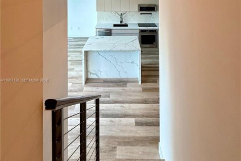 Copropriété à louer à Miami, Floride: 2 chambres, 142.42 m2 № 2020222 - photo 10