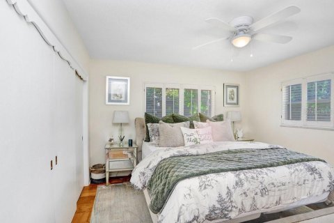 House in Tarpon Springs, Florida 3 bedrooms, 167.69 sq.m. № 1507734 - photo 21
