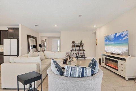 Casa en venta en Lakewood Ranch, Florida, 4 dormitorios, 234.86 m2 № 1791126 - foto 15