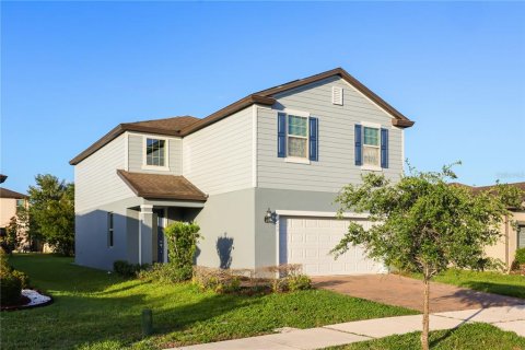 House in Kissimmee, Florida 4 bedrooms, 228.82 sq.m. № 2113111