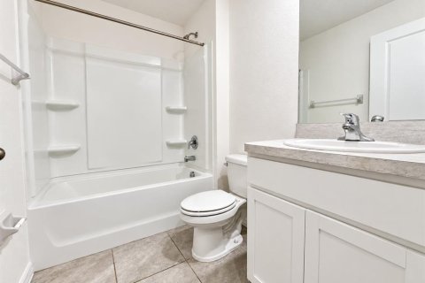 Villa ou maison à louer à Wimauma, Floride: 5 chambres, 241.73 m2 № 2416955 - photo 11