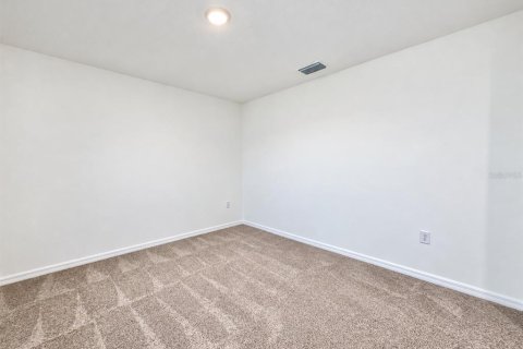 Villa ou maison à louer à Wimauma, Floride: 5 chambres, 241.73 m2 № 2416955 - photo 3