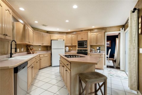 Купить виллу или дом в Палм-Кост, Флорида 12 комнат, 256.78м2, № 1918305 - фото 7
