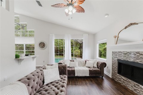 House in Orlando, Florida 4 bedrooms, 228.73 sq.m. № 1786885 - photo 28