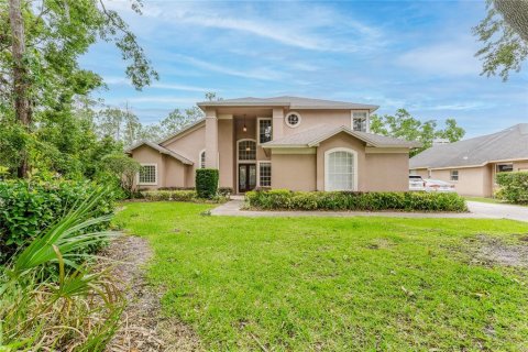 House in Orlando, Florida 4 bedrooms, 228.73 sq.m. № 1786885 - photo 1