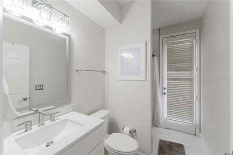 House in Orlando, Florida 4 bedrooms, 228.73 sq.m. № 1786885 - photo 10