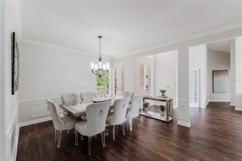 House in Orlando, Florida 4 bedrooms, 228.73 sq.m. № 1786885 - photo 17