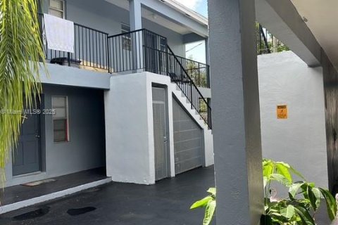 Condominio en alquiler en Miami, Florida, 1 dormitorio, 35.86 m2 № 1844192 - foto 11