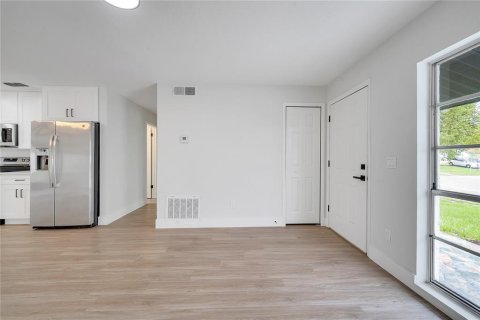 Villa ou maison à vendre à Orlando, Floride: 3 chambres, 120.4 m2 № 1777864 - photo 9