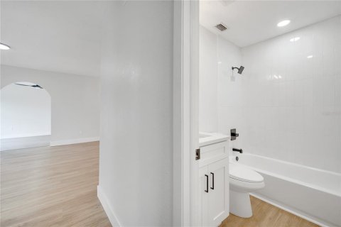 Villa ou maison à vendre à Orlando, Floride: 3 chambres, 120.4 m2 № 1777864 - photo 22