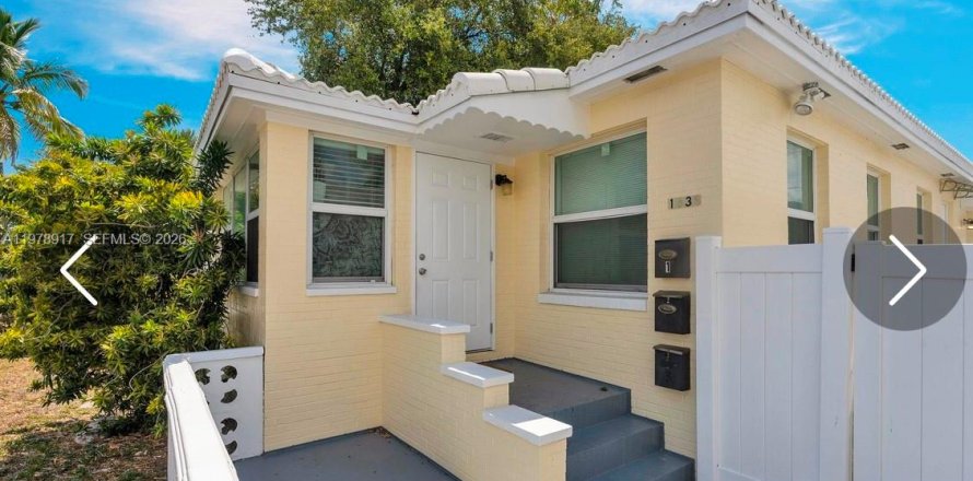 Дом в Холливуд, Флорида 2 спальни, 74.32м2 № 2047743