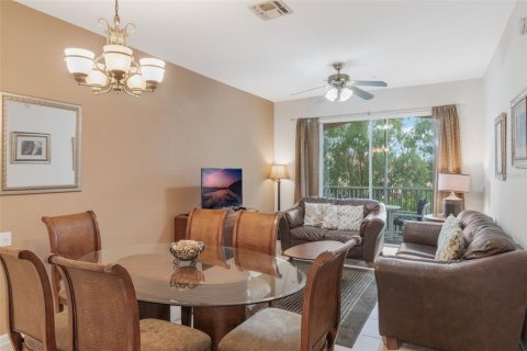 Condo in Kissimmee, Florida, 2 bedrooms  № 1883147 - photo 7