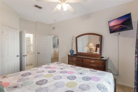 Condo in Kissimmee, Florida, 2 bedrooms  № 1883147 - photo 14