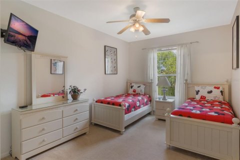 Condo in Kissimmee, Florida, 2 bedrooms  № 1883147 - photo 16