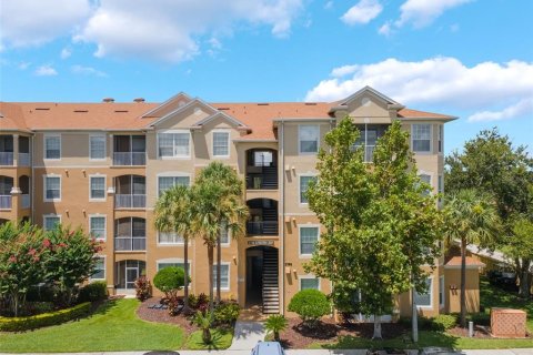 Condo in Kissimmee, Florida, 2 bedrooms  № 1883147 - photo 2