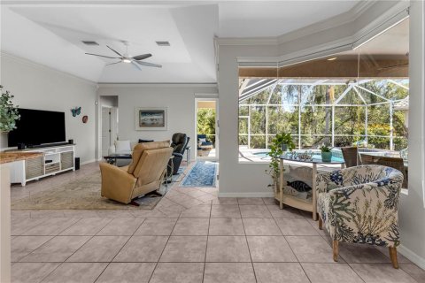 House in Lakewood Ranch, Florida 4 bedrooms, 230.68 sq.m. № 1914111 - photo 10